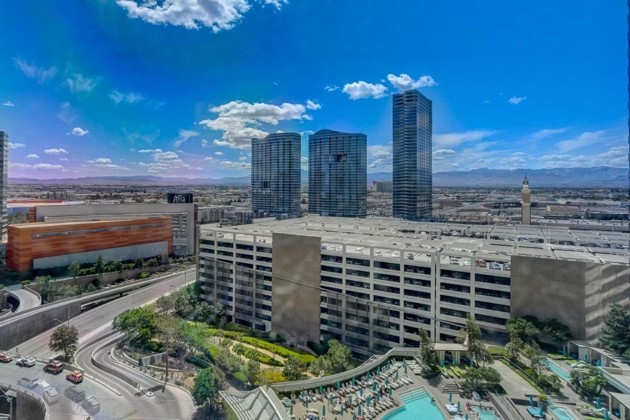 Vdara Hotel & Spa Las Vegas Exterior photo